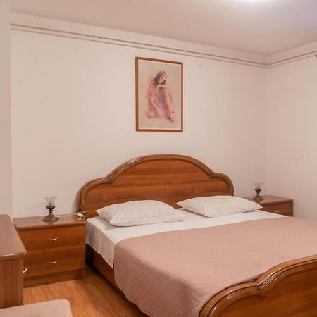 Rooms Ljubica Cres Luaran gambar
